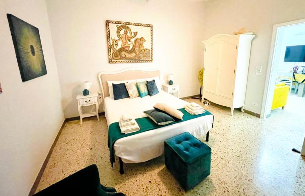 Trapani Centro Storico Apartment, Great Central Location! All New Furniture And Appliances! Exterior foto